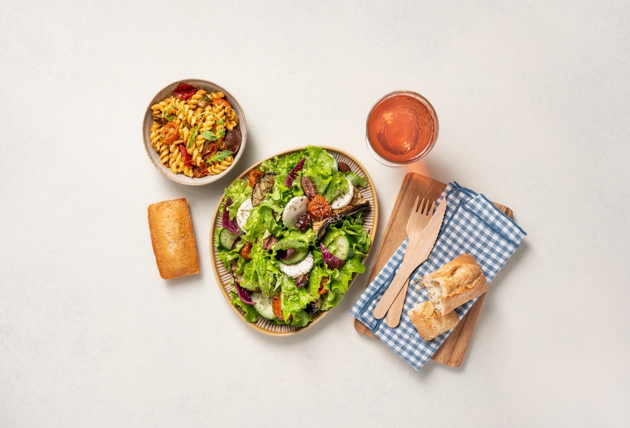 4112 4580 BISTROT SALADE MYKONOS R1