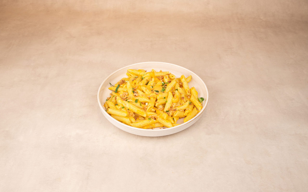 SMOCKED CHEDDAR